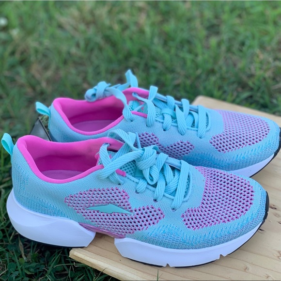 Avia Segmented Bottom Women’s Lightweight Sneakers - Picture 14 of 16